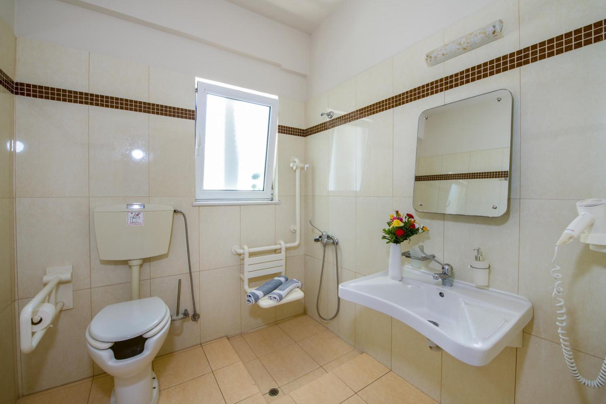 Toxo Hotel ปลาเตเนียส ภายนอก รูปภาพ