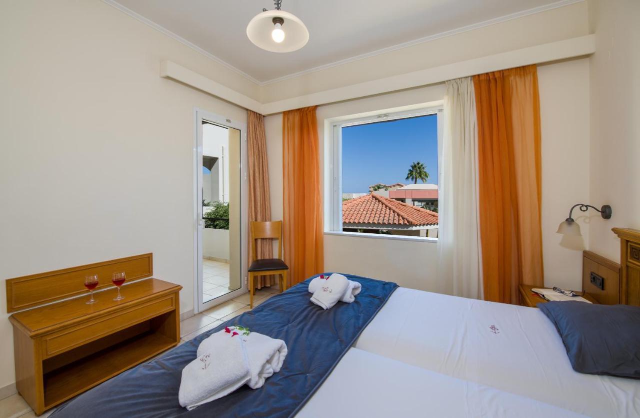 Toxo Hotel ปลาเตเนียส ภายนอก รูปภาพ